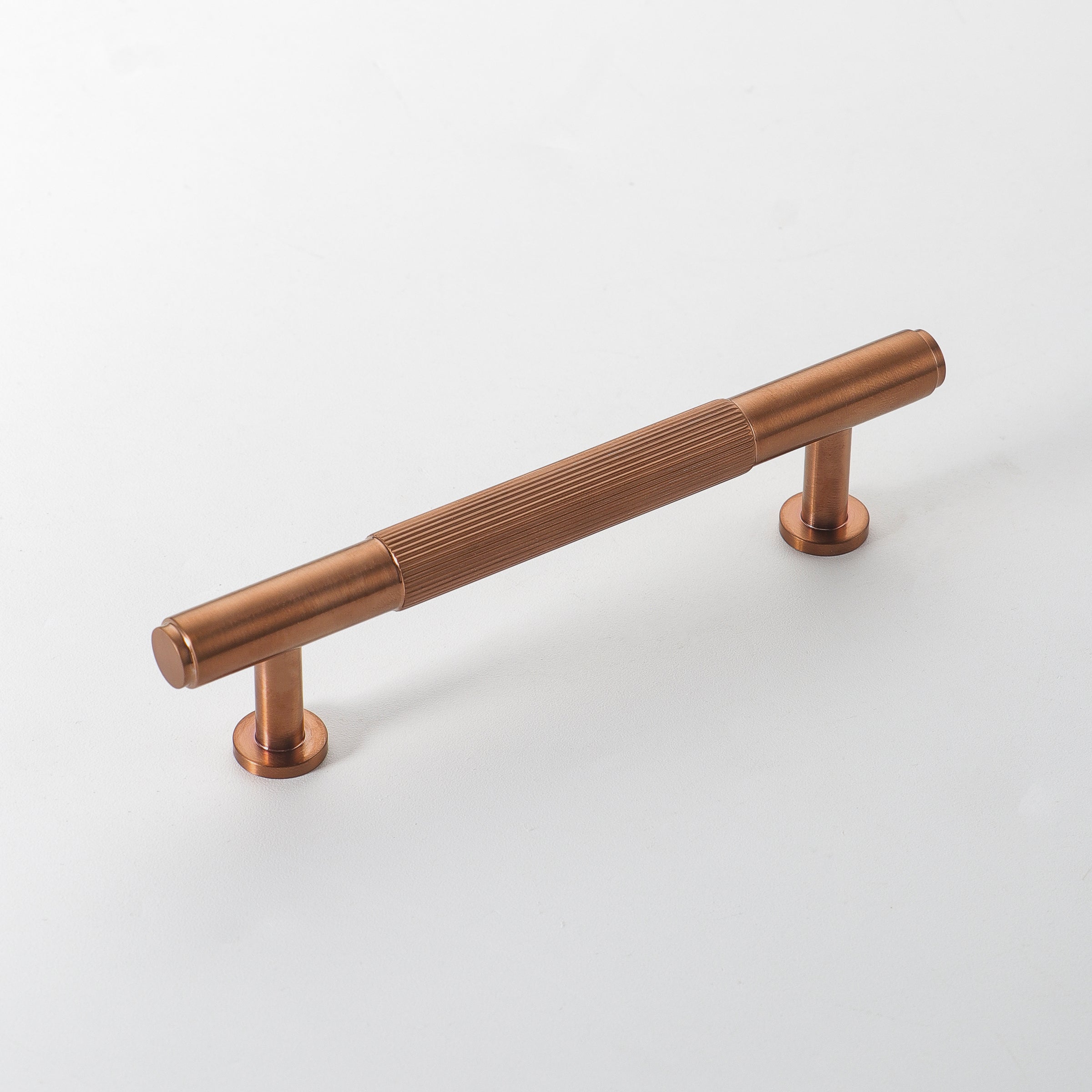 Stria Brass Handle