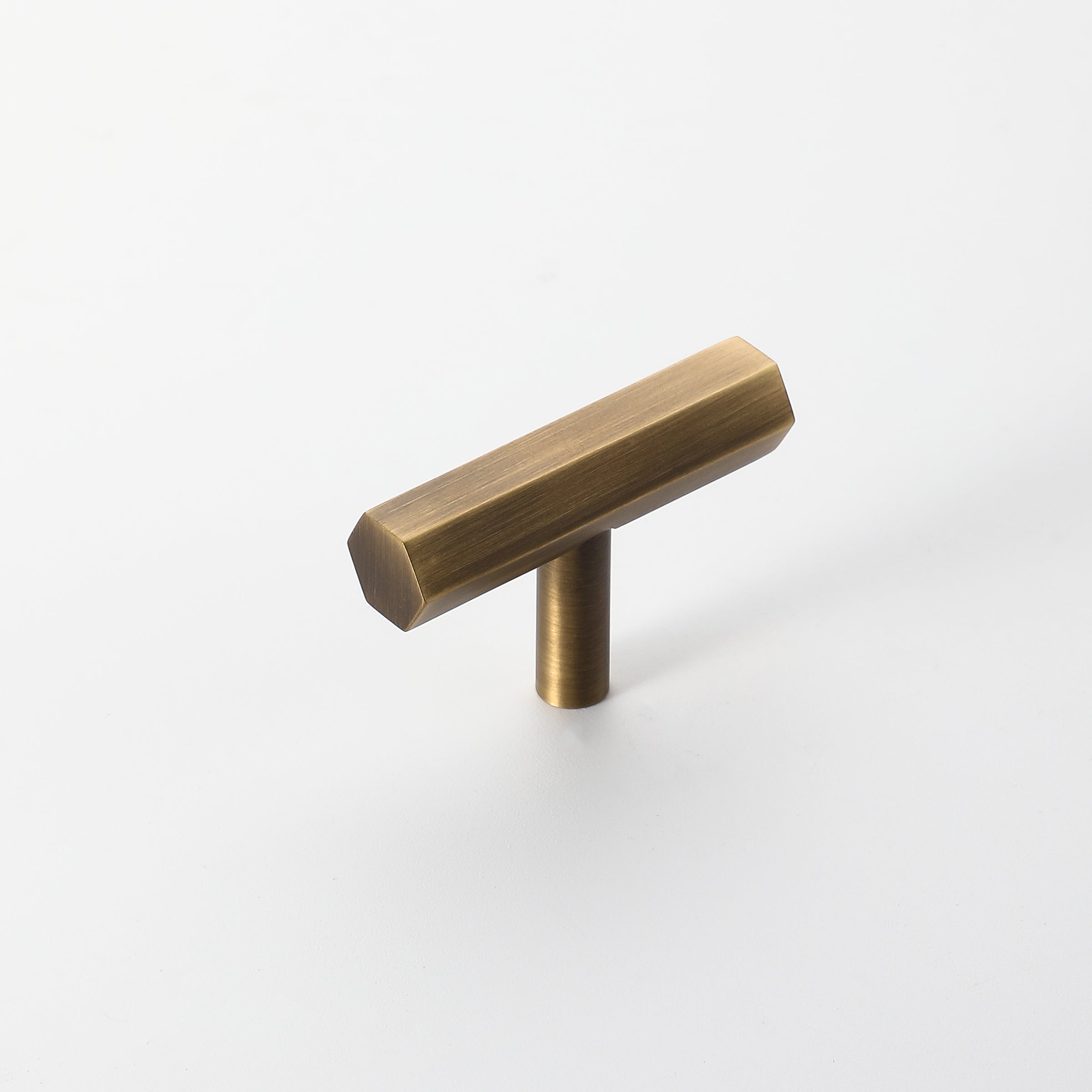 Geo Brass Handle