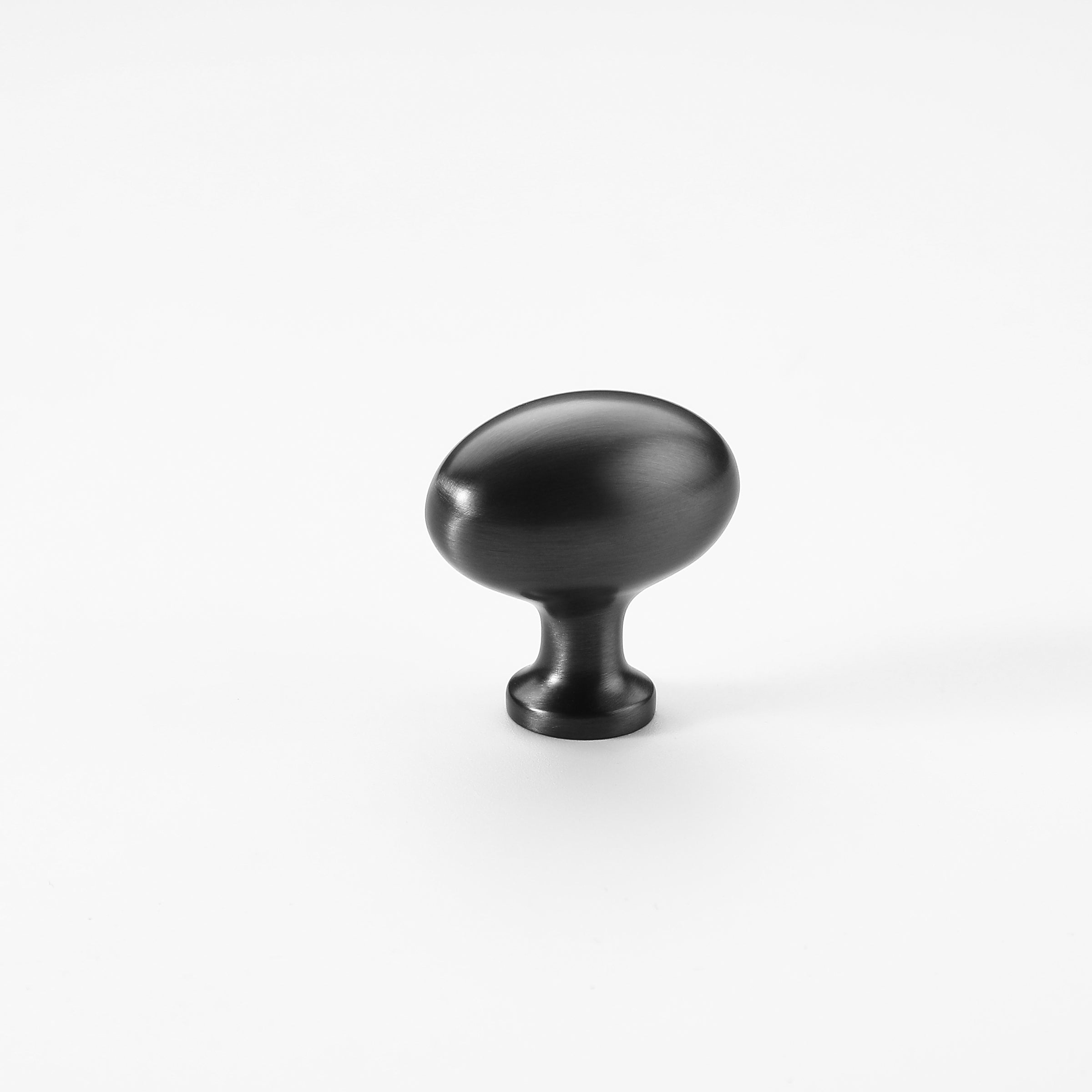Ellipse Brass Knob