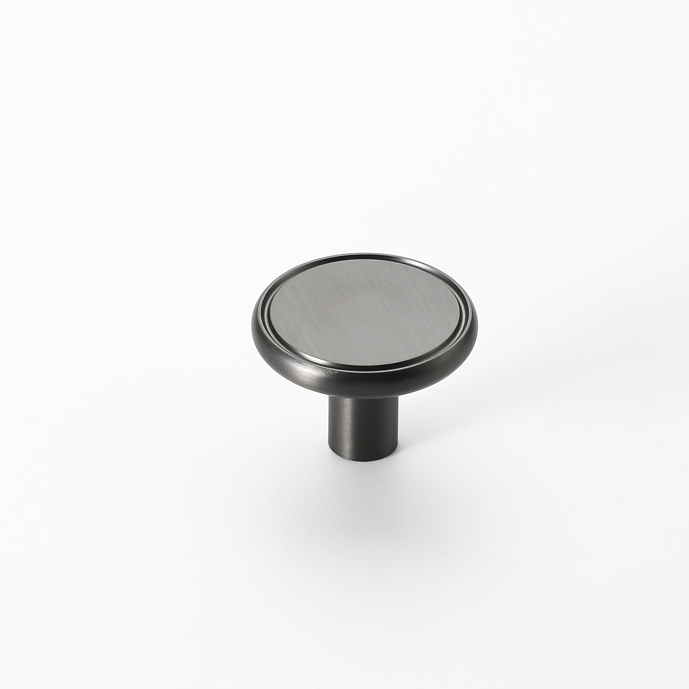 Flat Circle Brass Knob