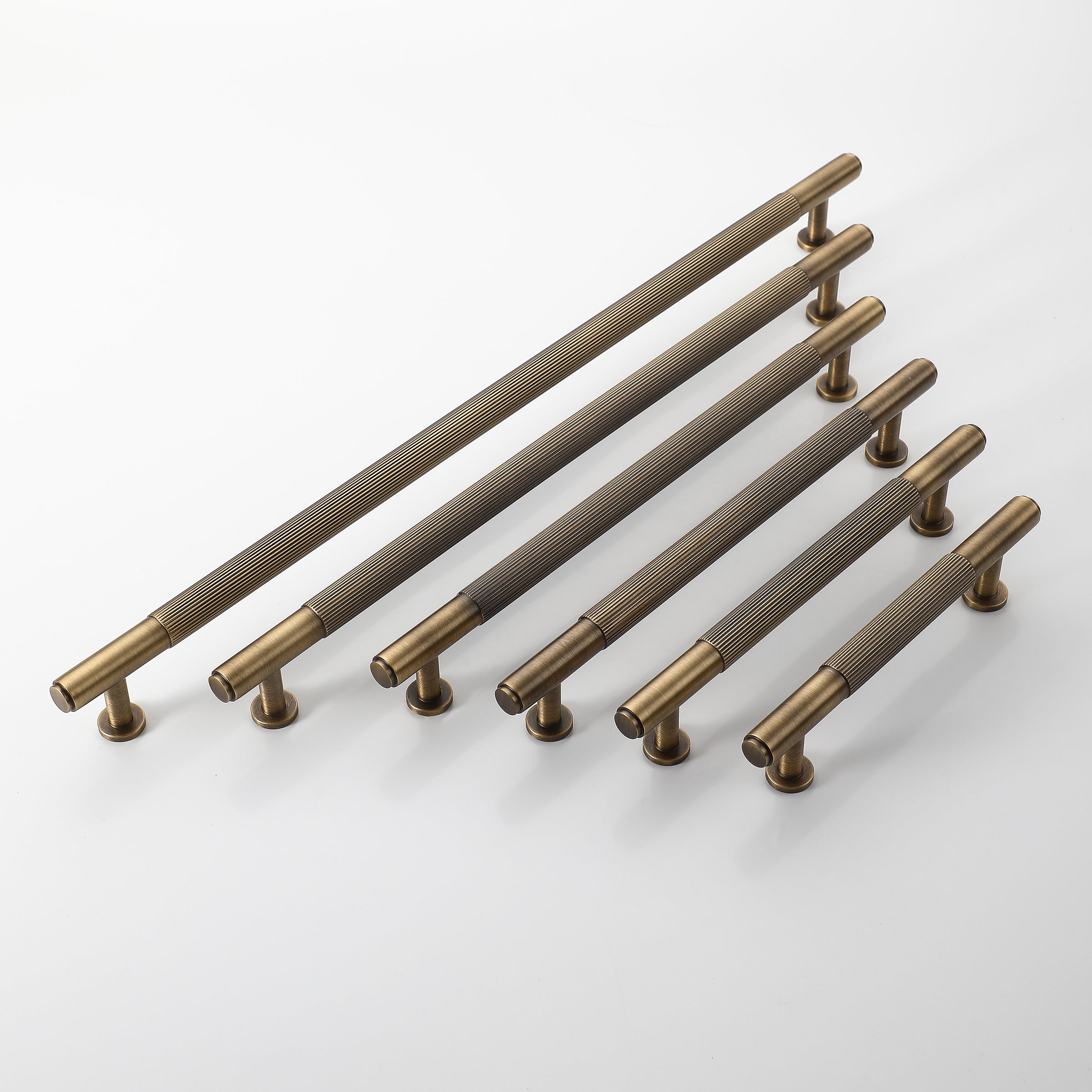 Stria Brass Handle-Antique Brass