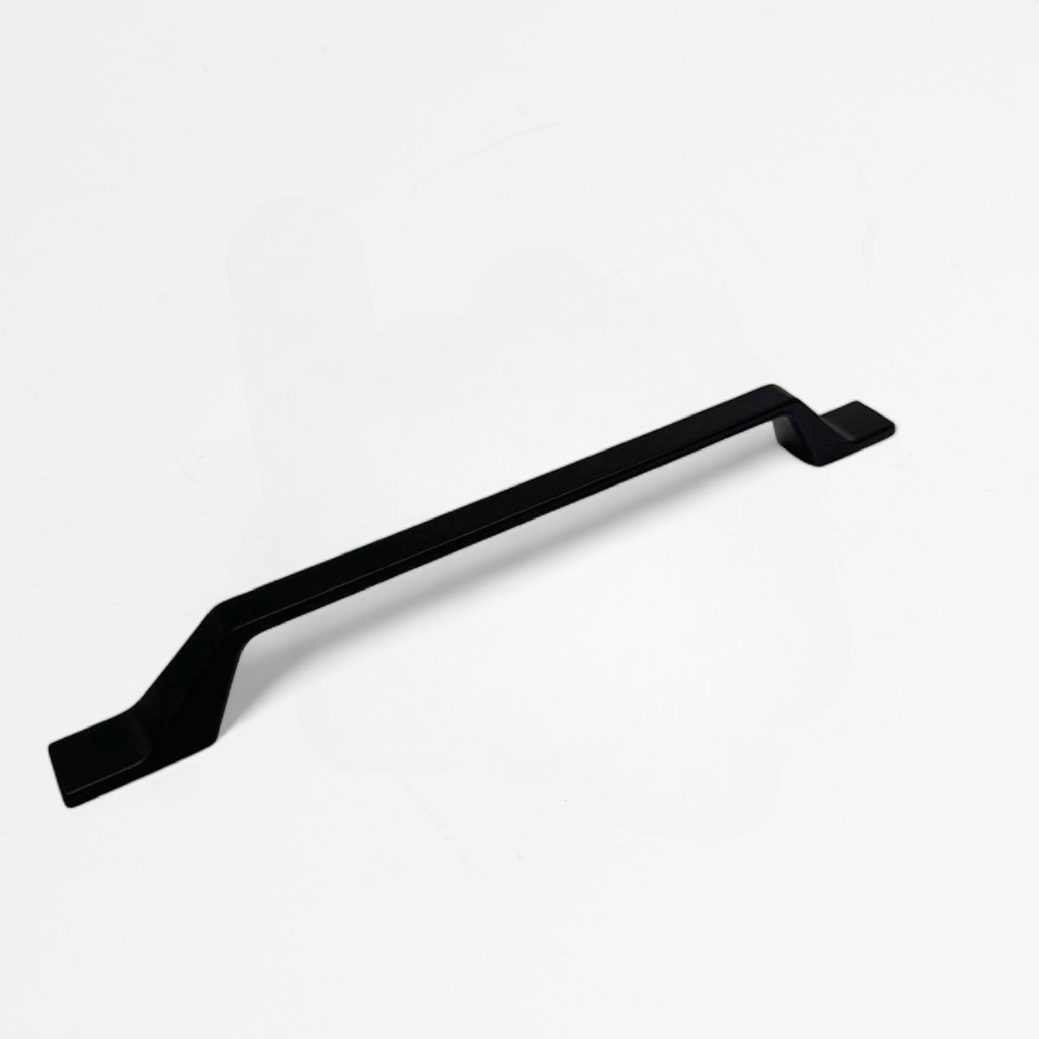 Milo Matt Black Handle