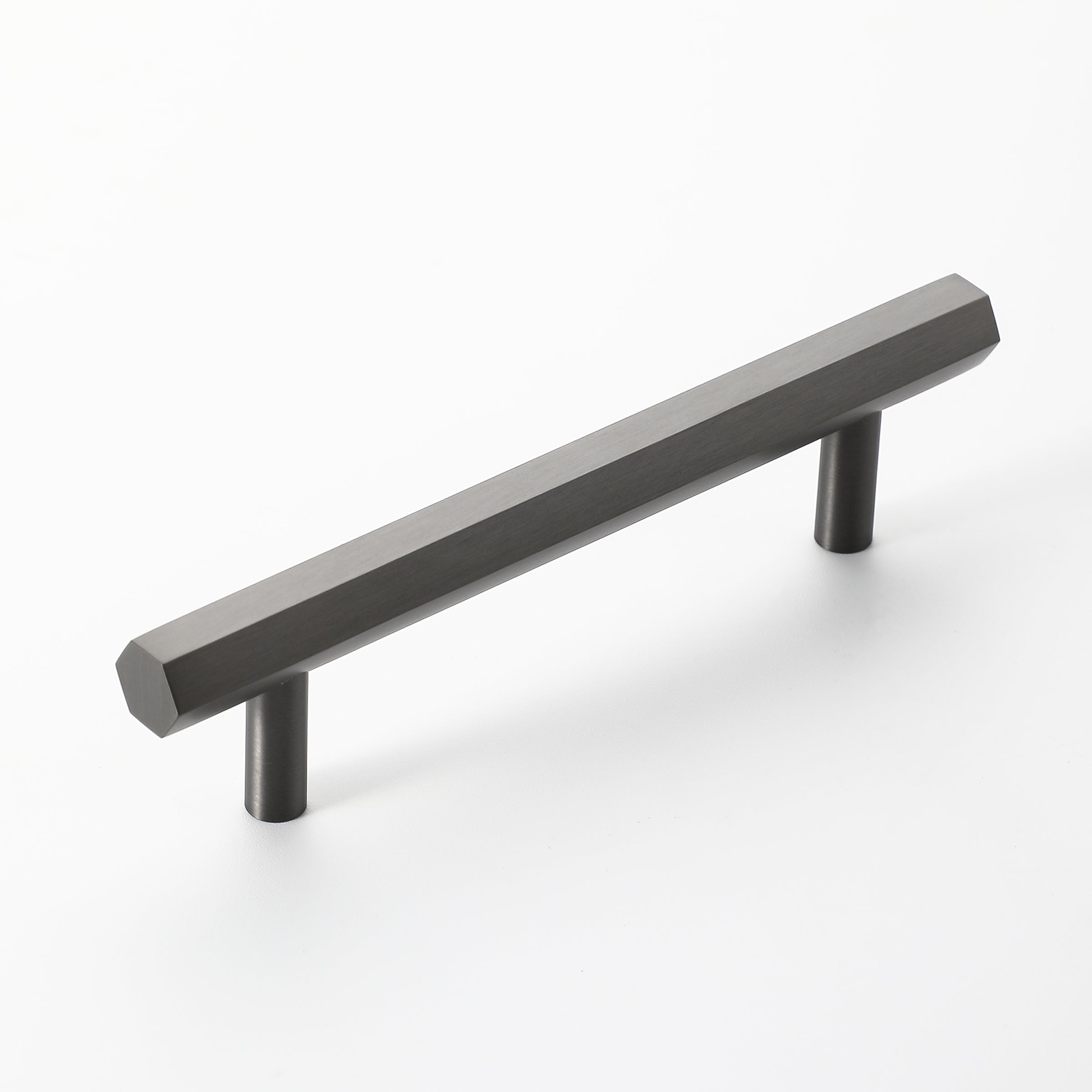 Geo Brass Handle