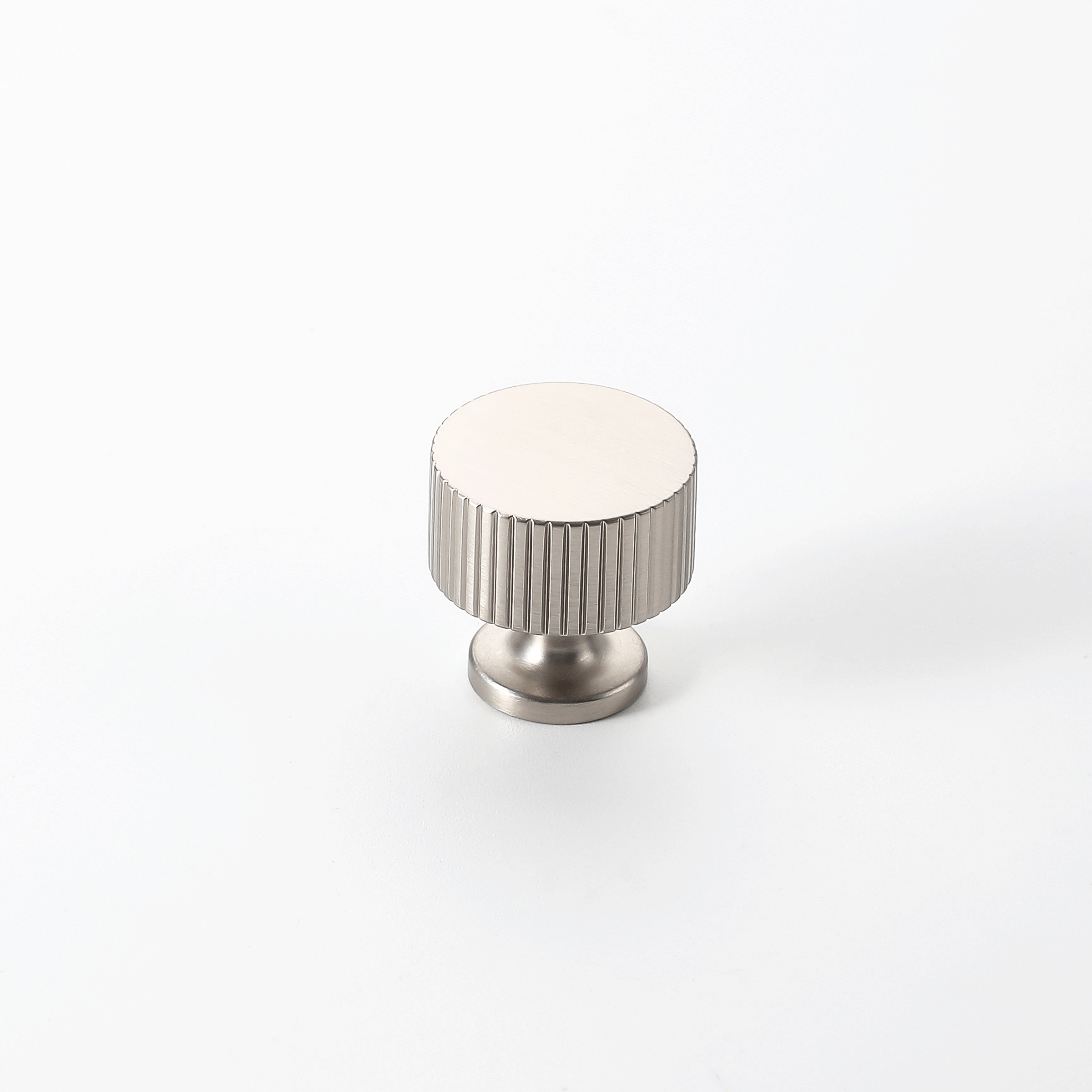 Nordic Brass Knob