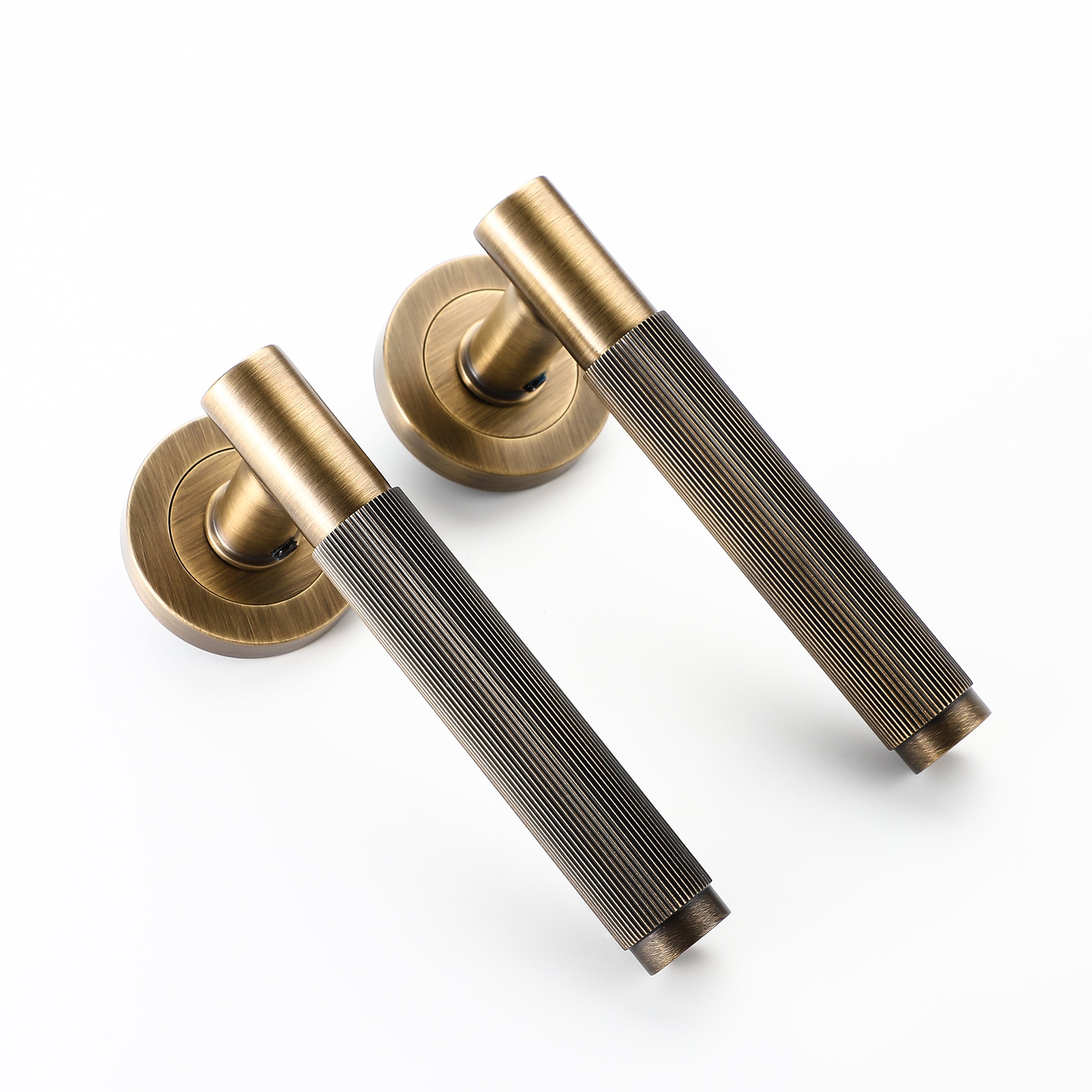 Stria Door Handle