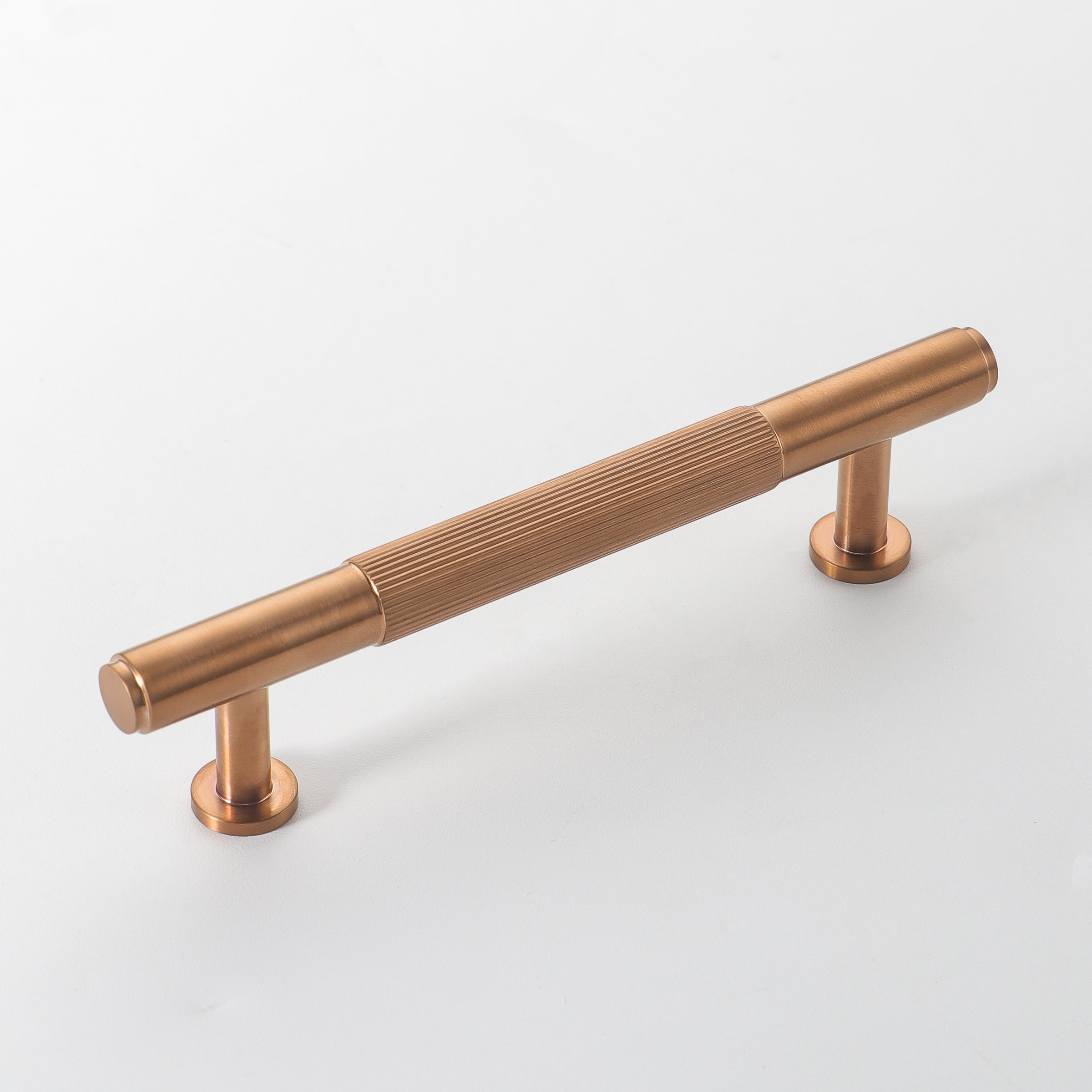 Stria Brass Handle