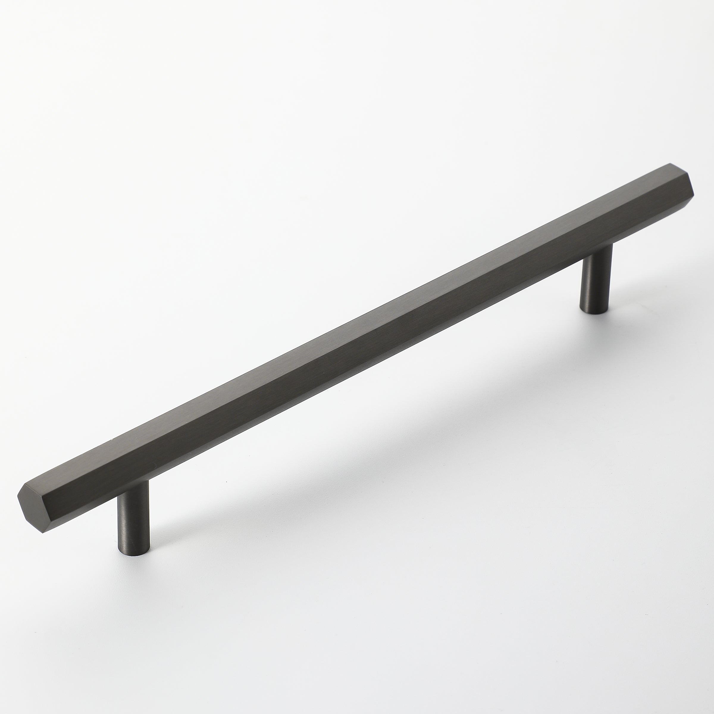 Geo Brass Handle