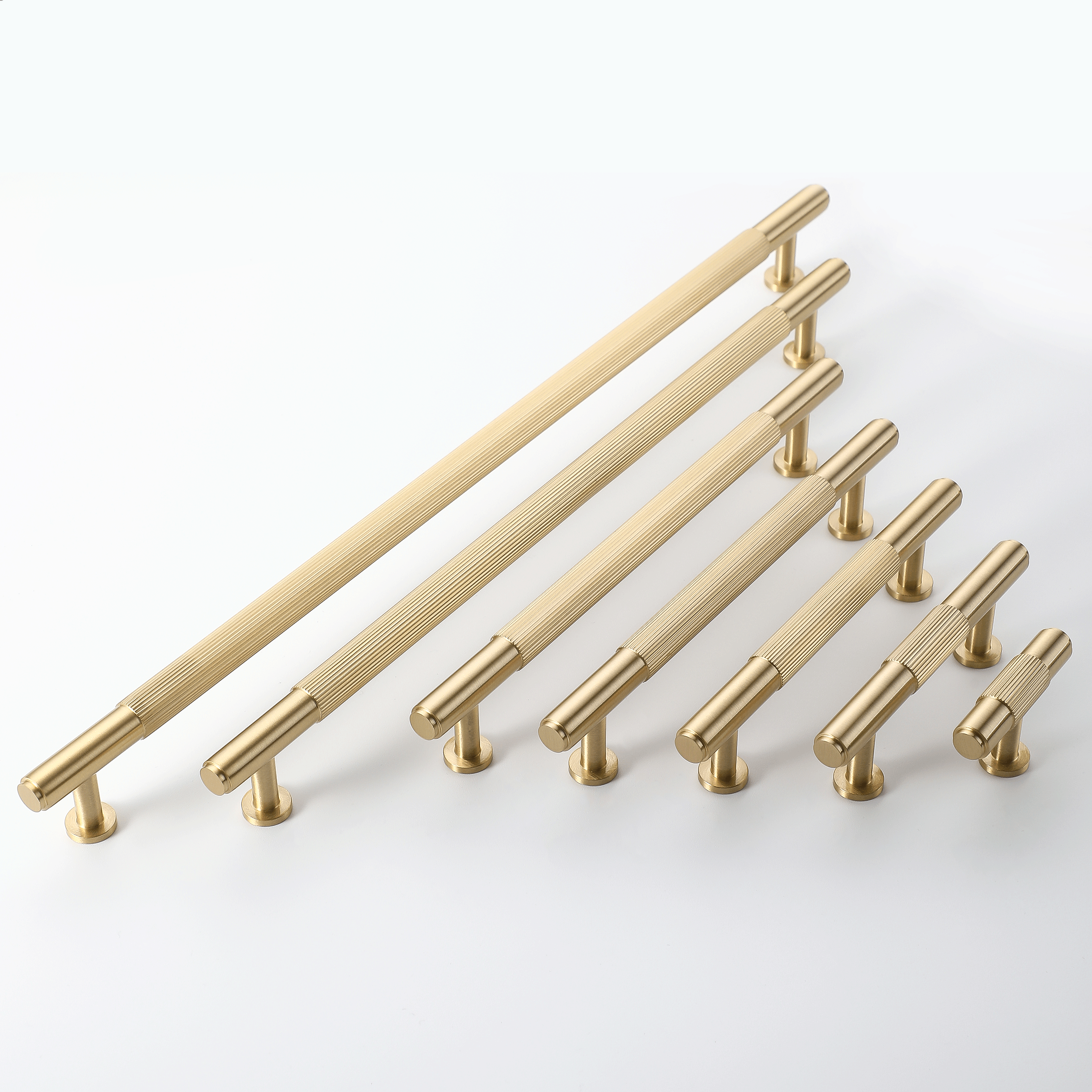 Stria Brass Handle-Brushed Brass