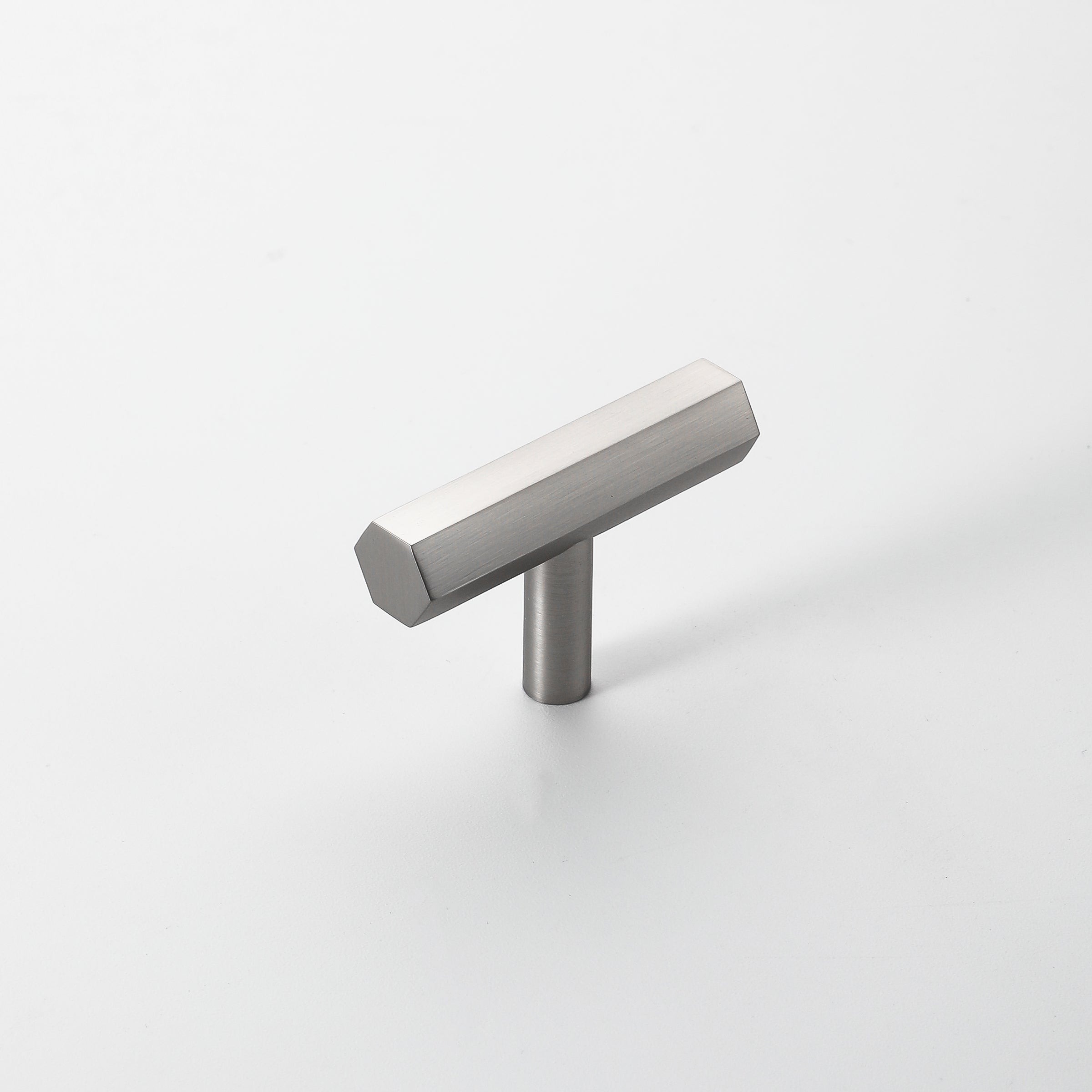 Geo Brass Handle
