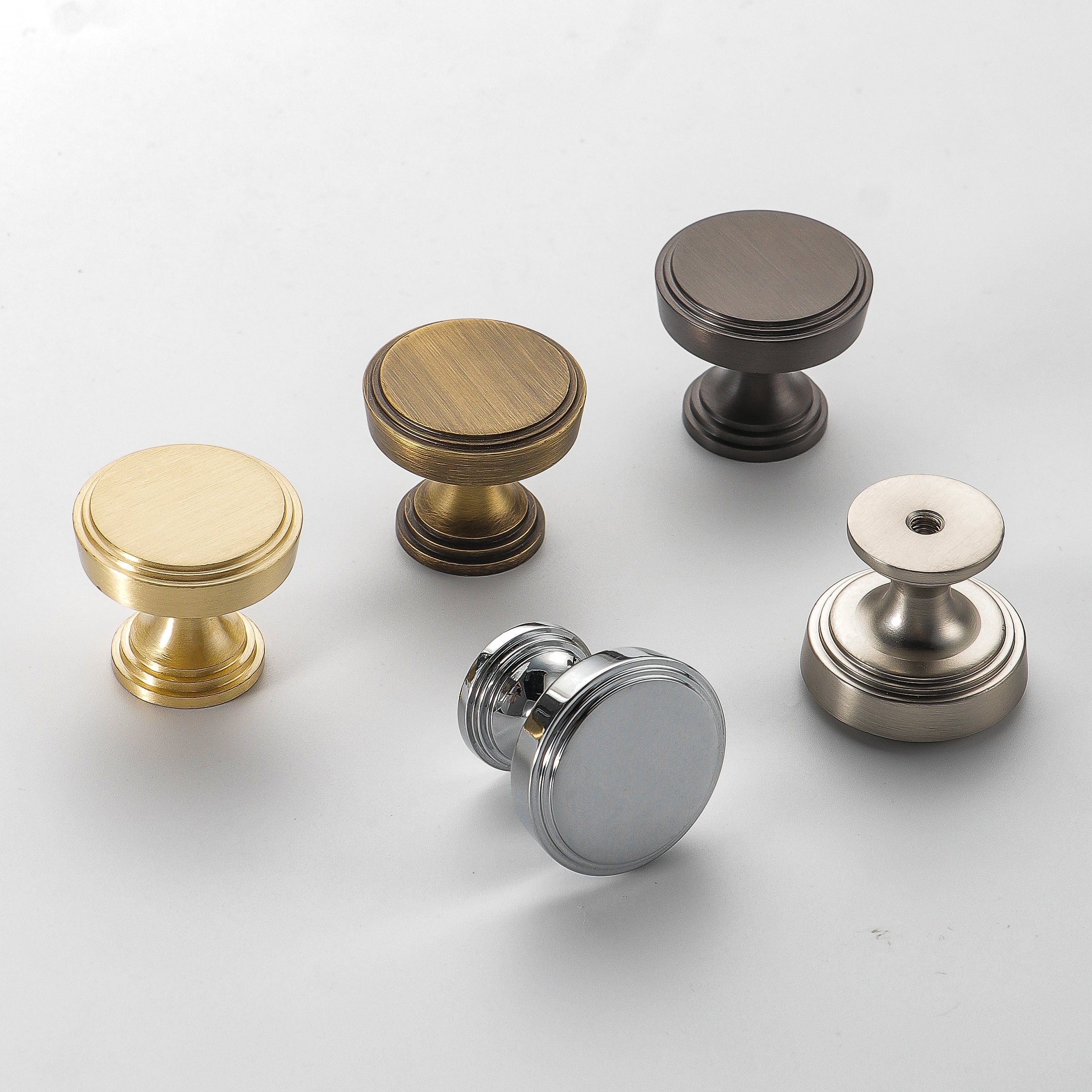 Bentleigh Brass Knob