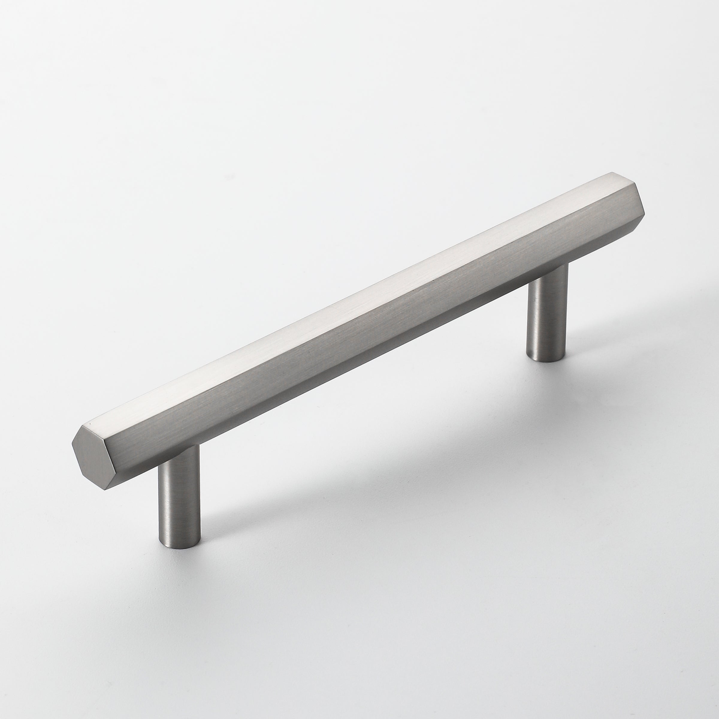 Geo Brass Handle