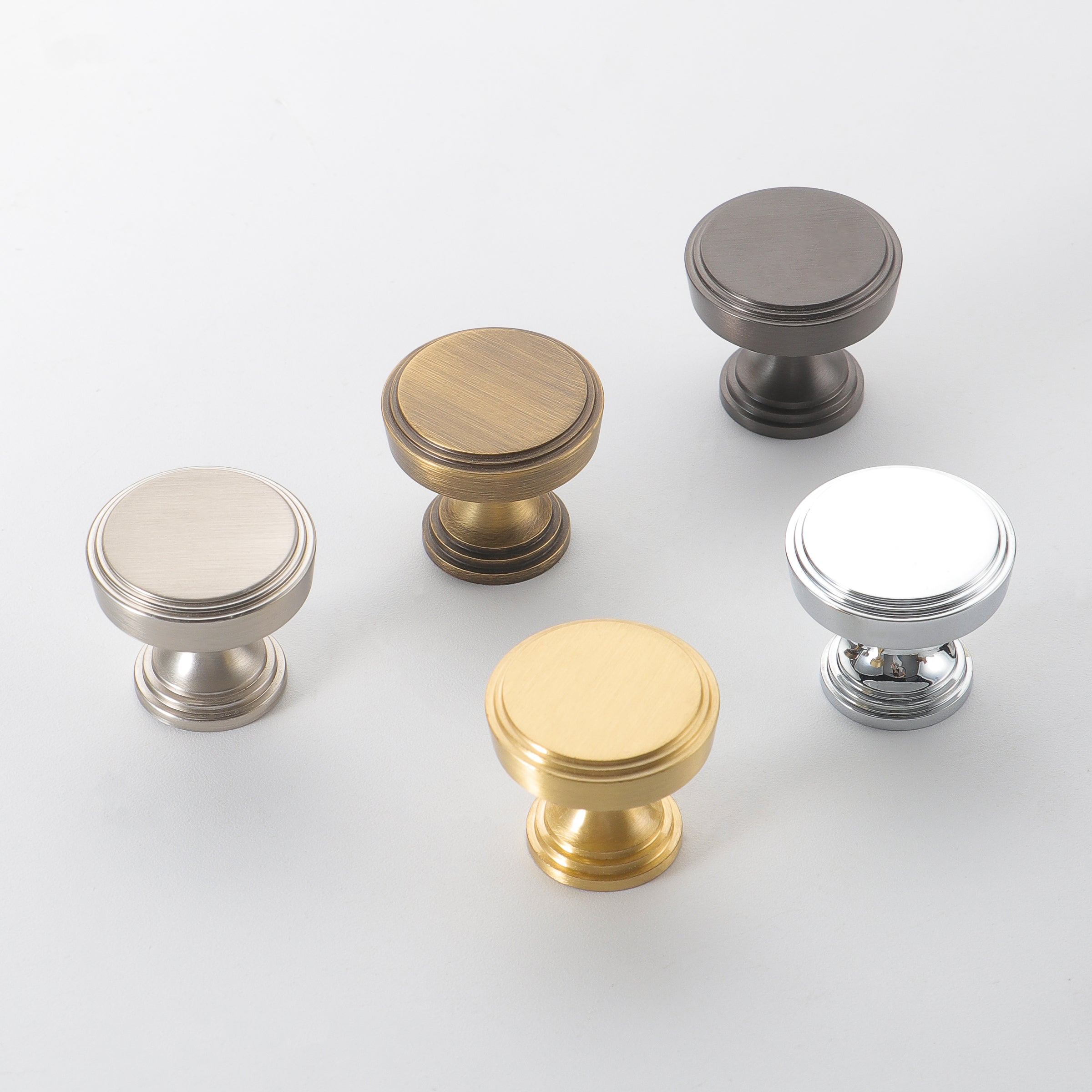 Bentleigh Brass Knob