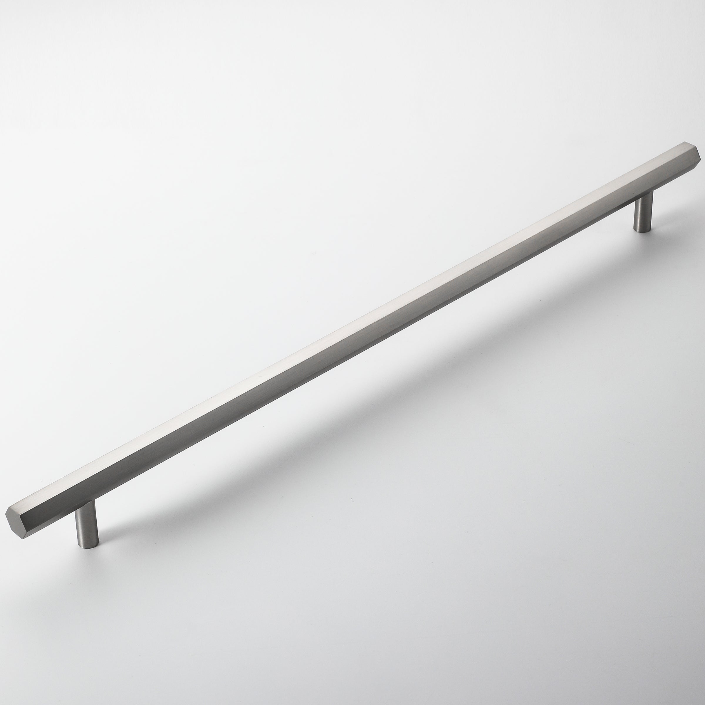 Geo Brass Handle