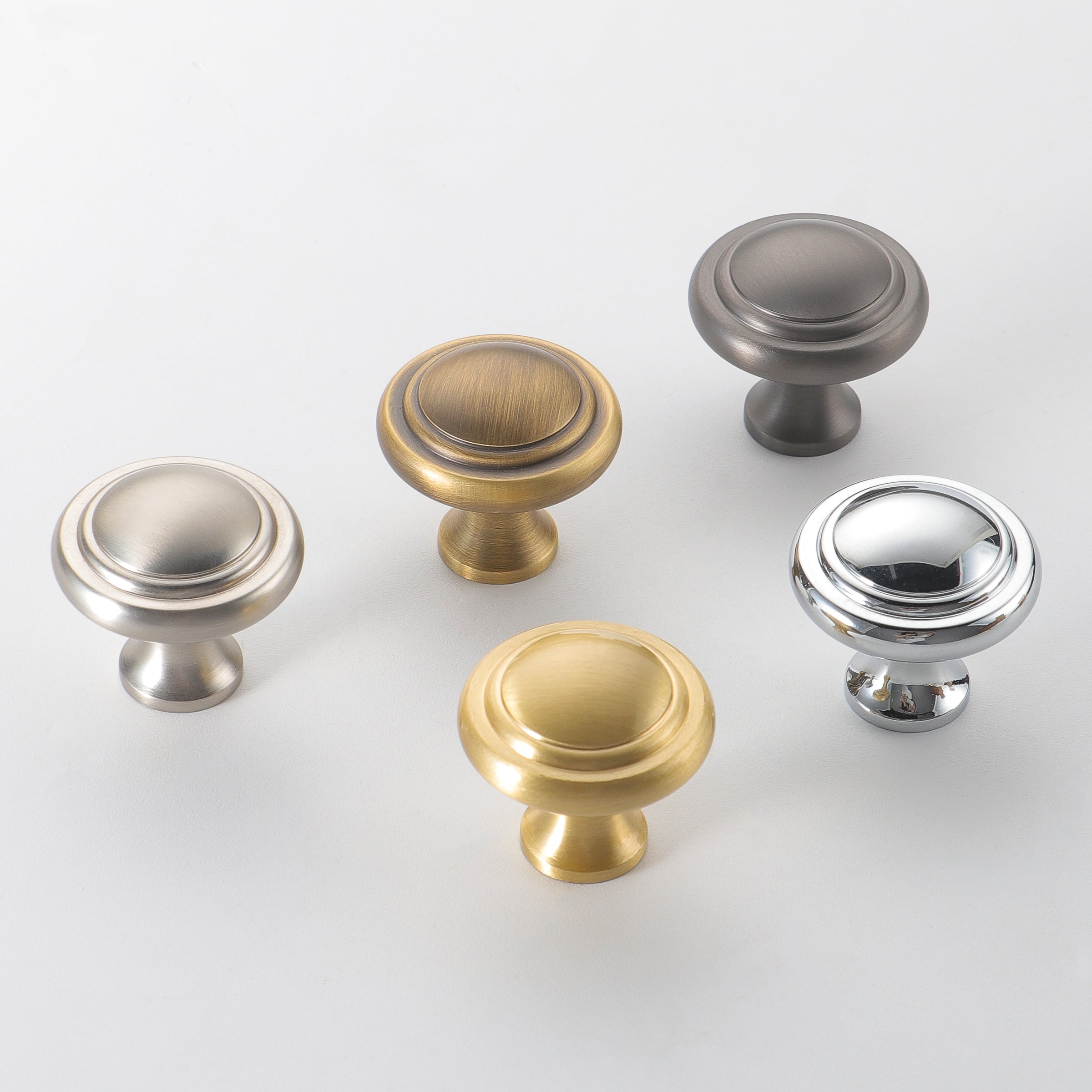 Chateau Brass Knob