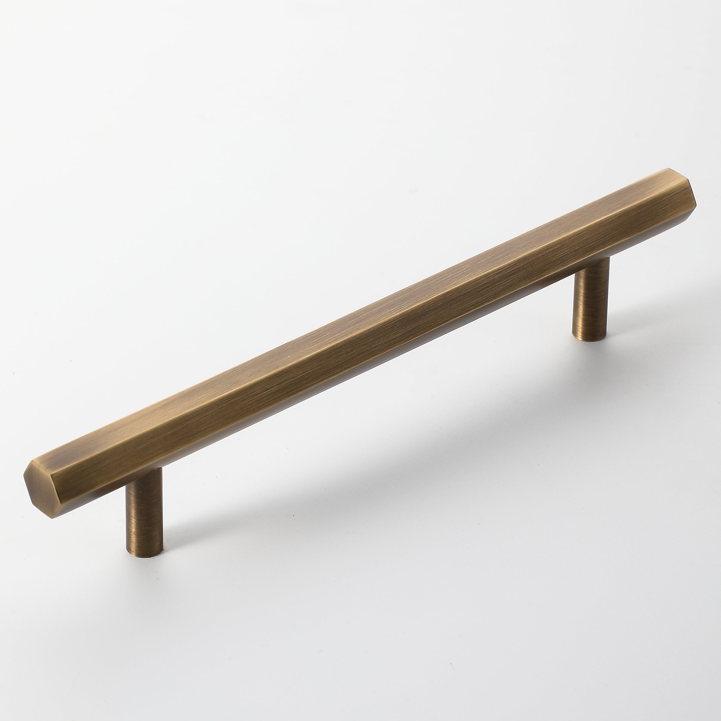 Geo Brass Handle