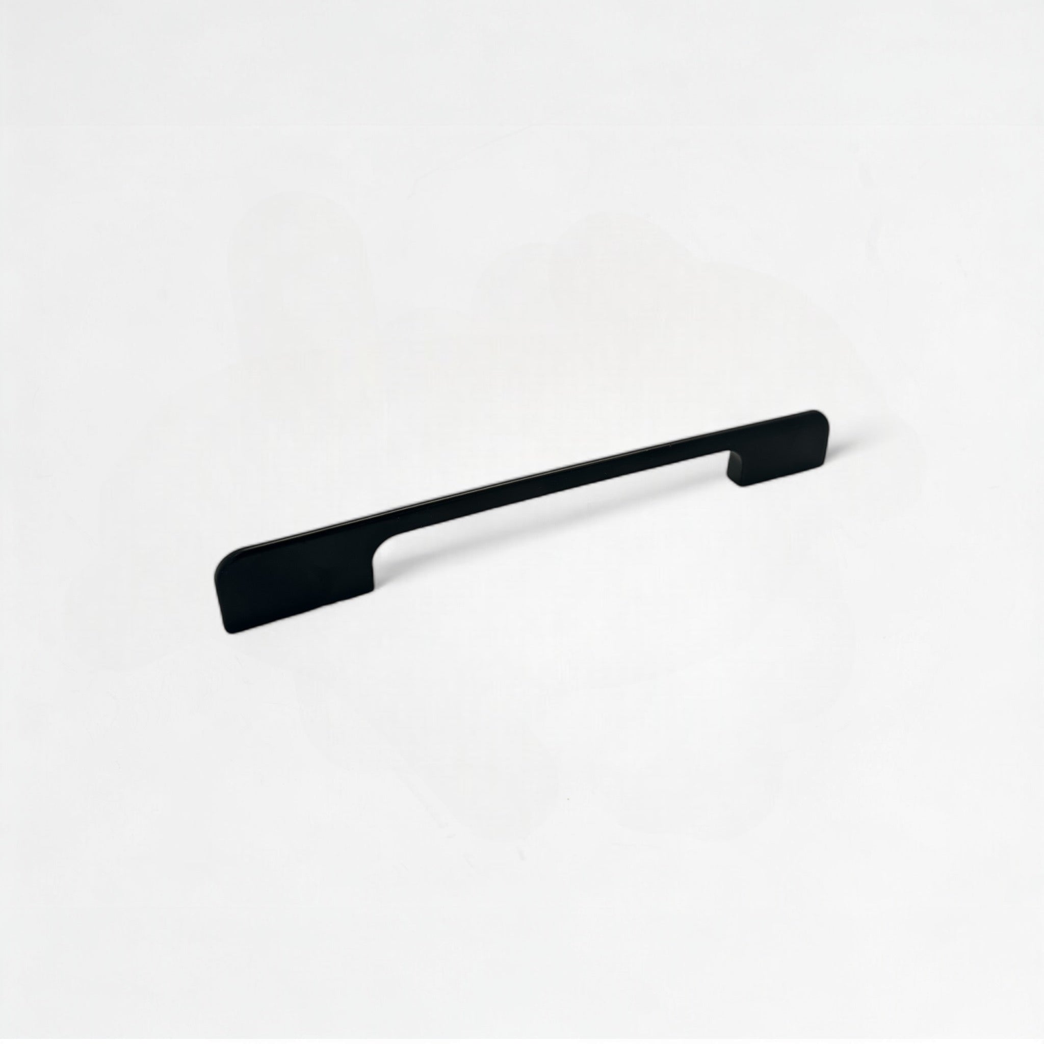 Sleek Noir Black Handle