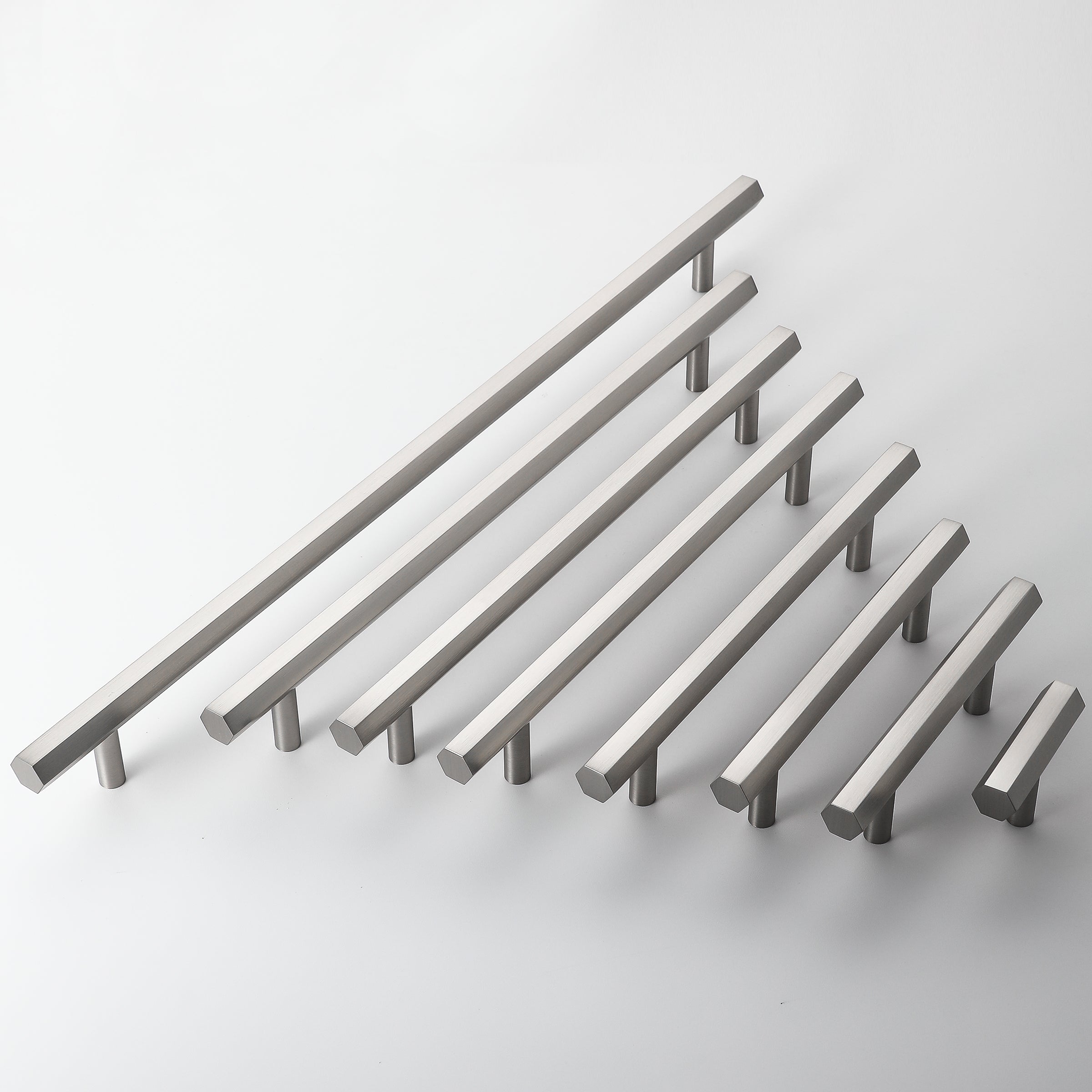 Geo Brass Handle