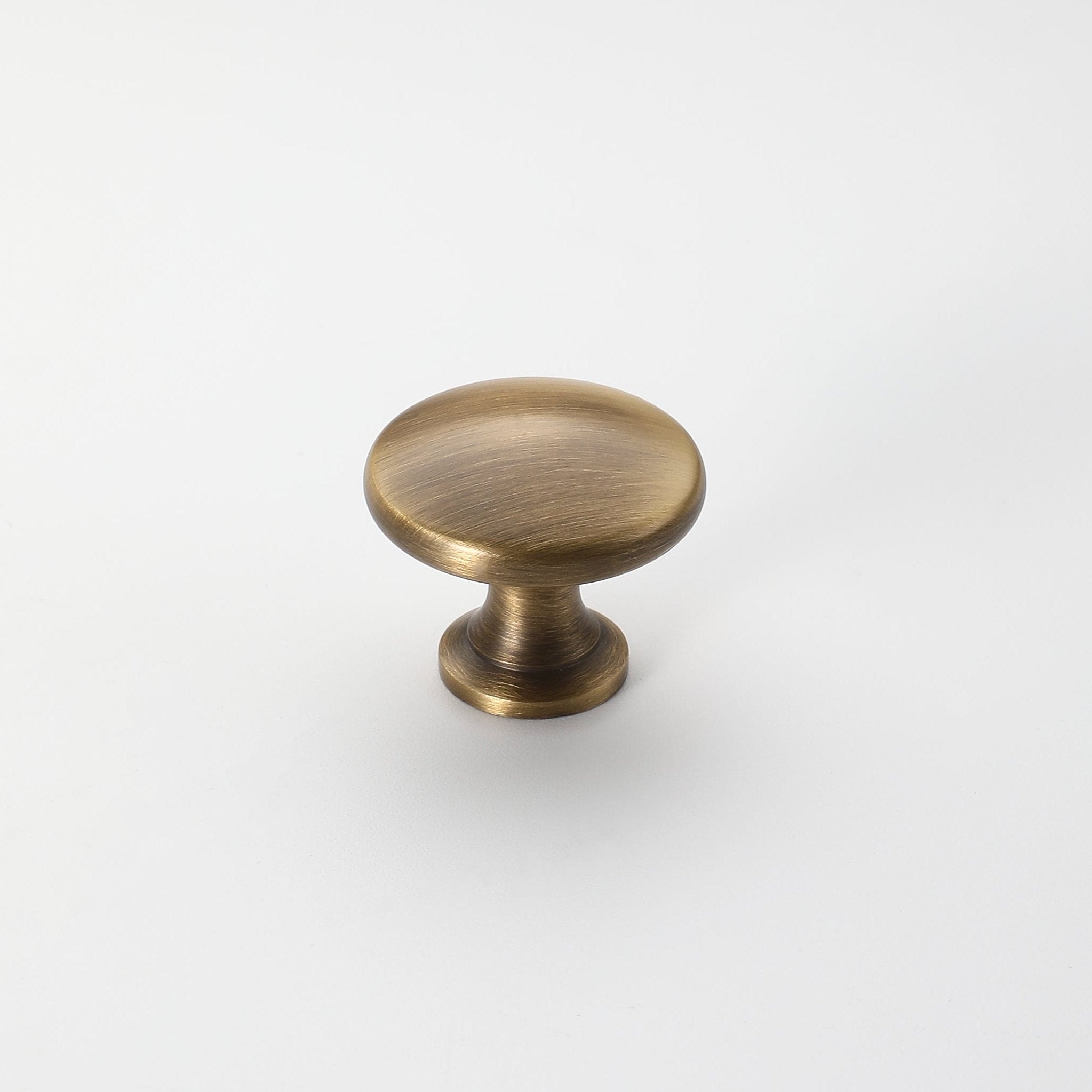 Simply Brass Knob