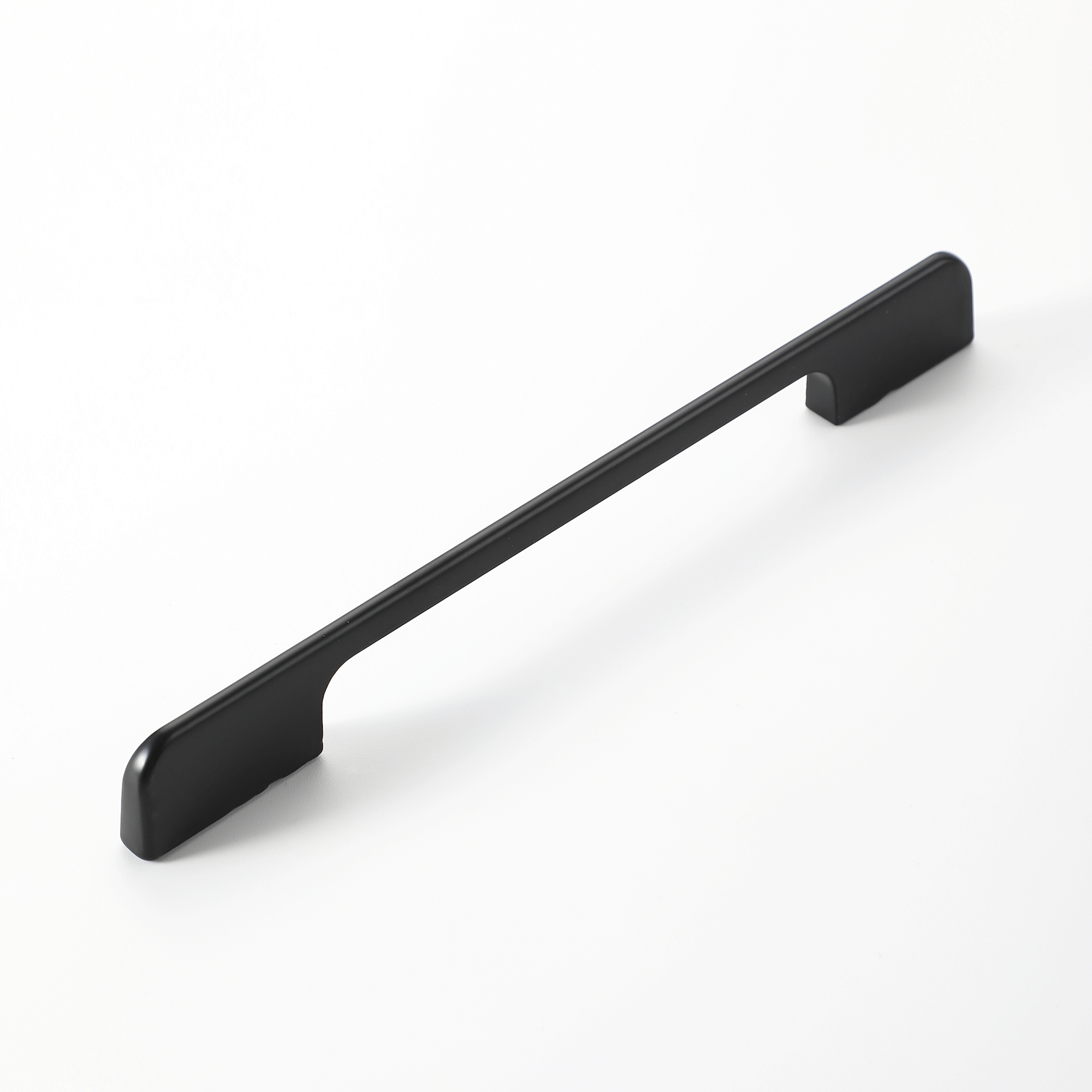 Sleek Noir Black Handle