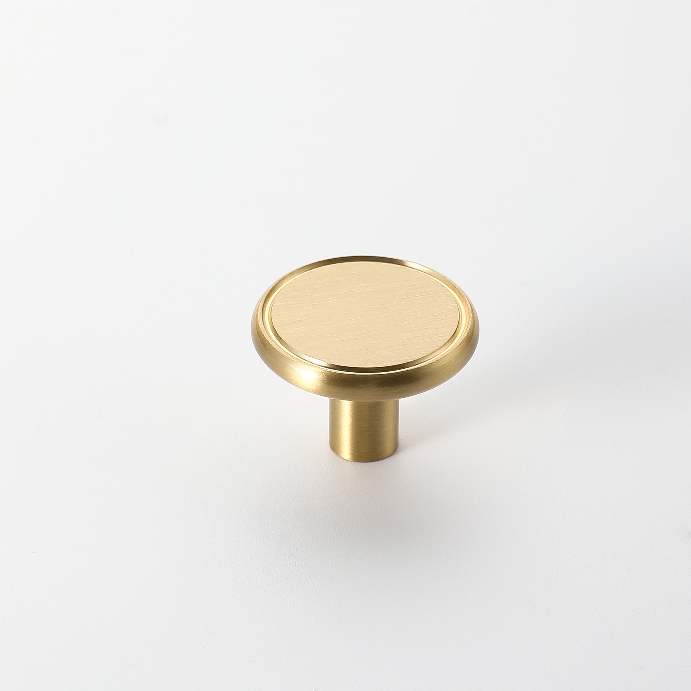 Flat Circle Brass Knob