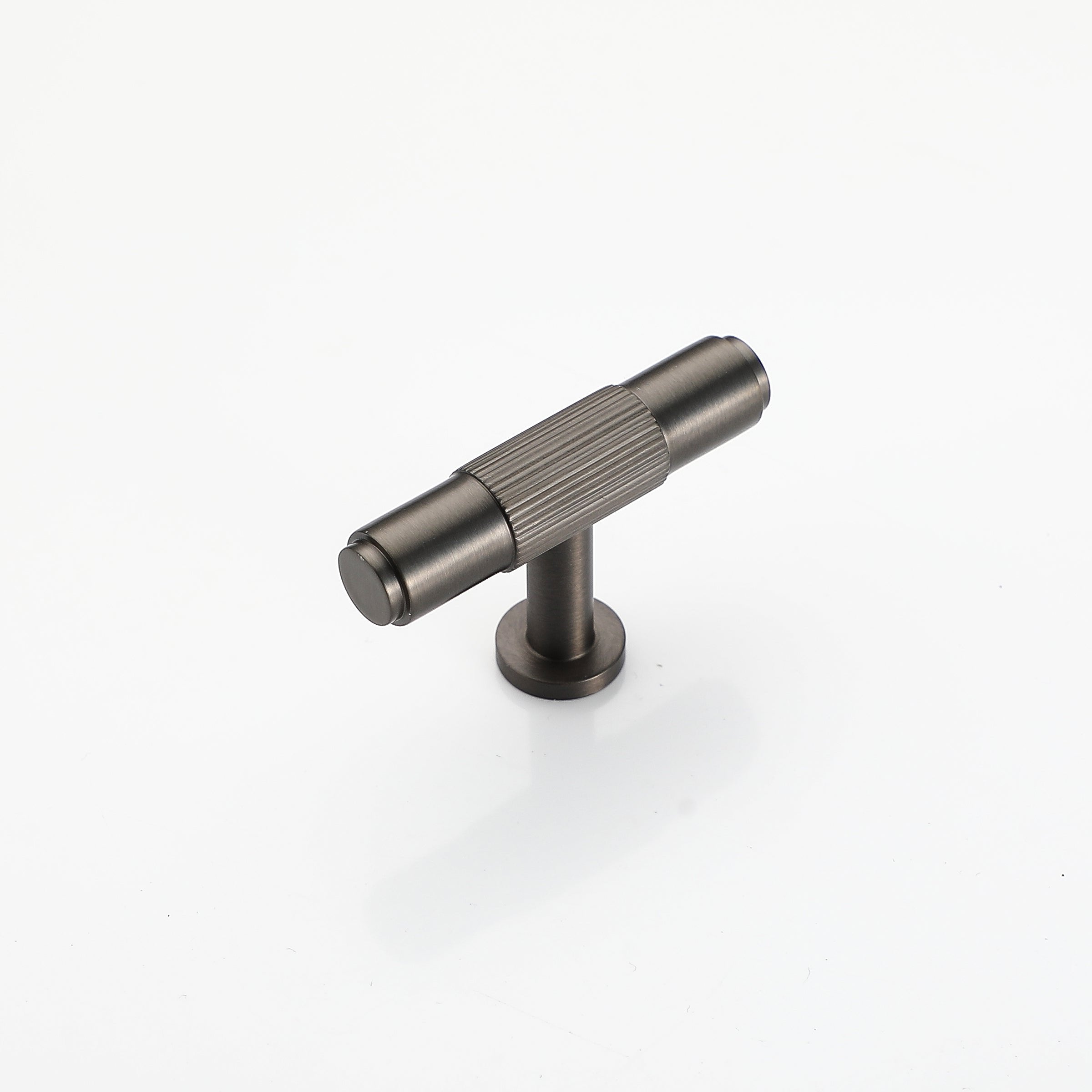 Stria Brass Handle