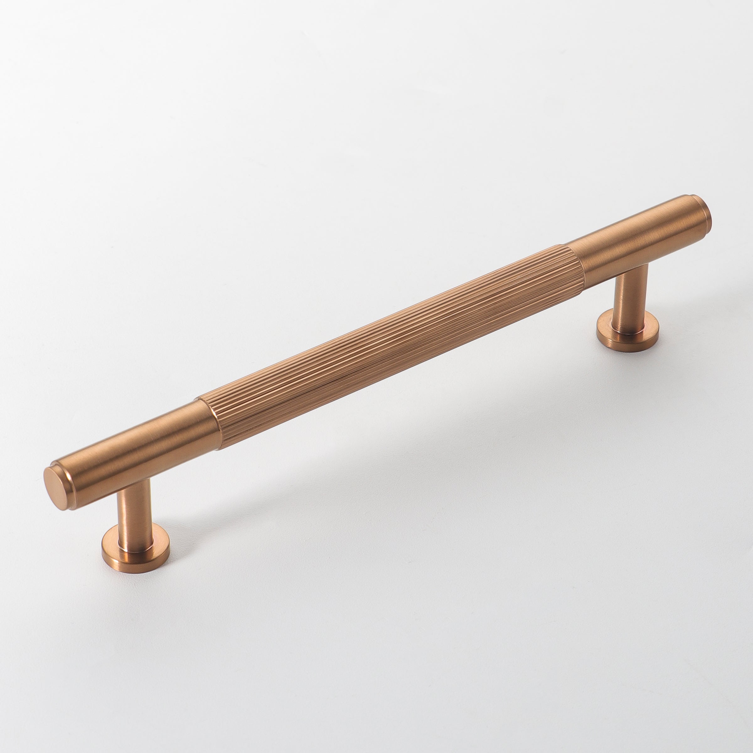 Stria Brass Handle
