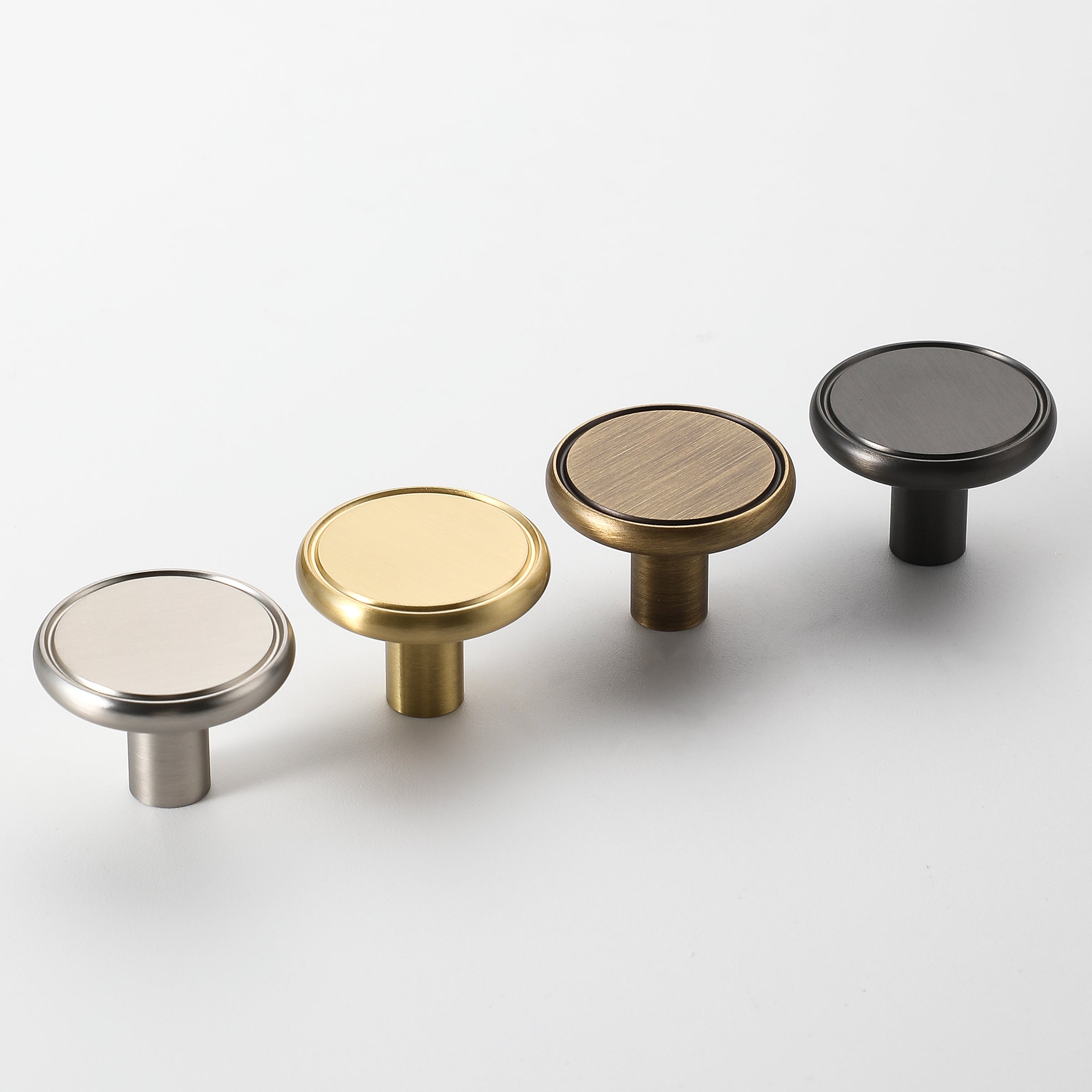 Flat Circle Brass Knob