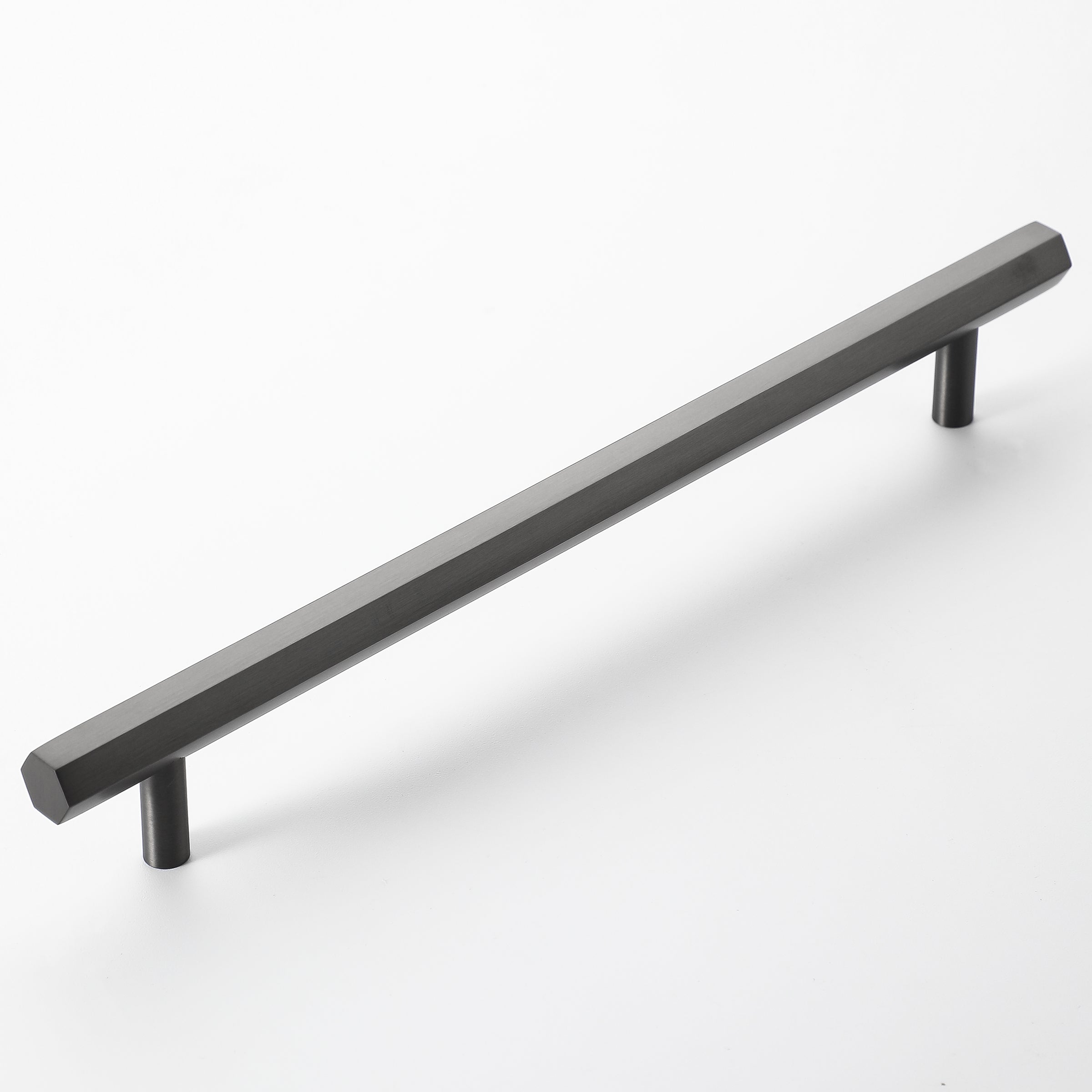 Geo Brass Handle