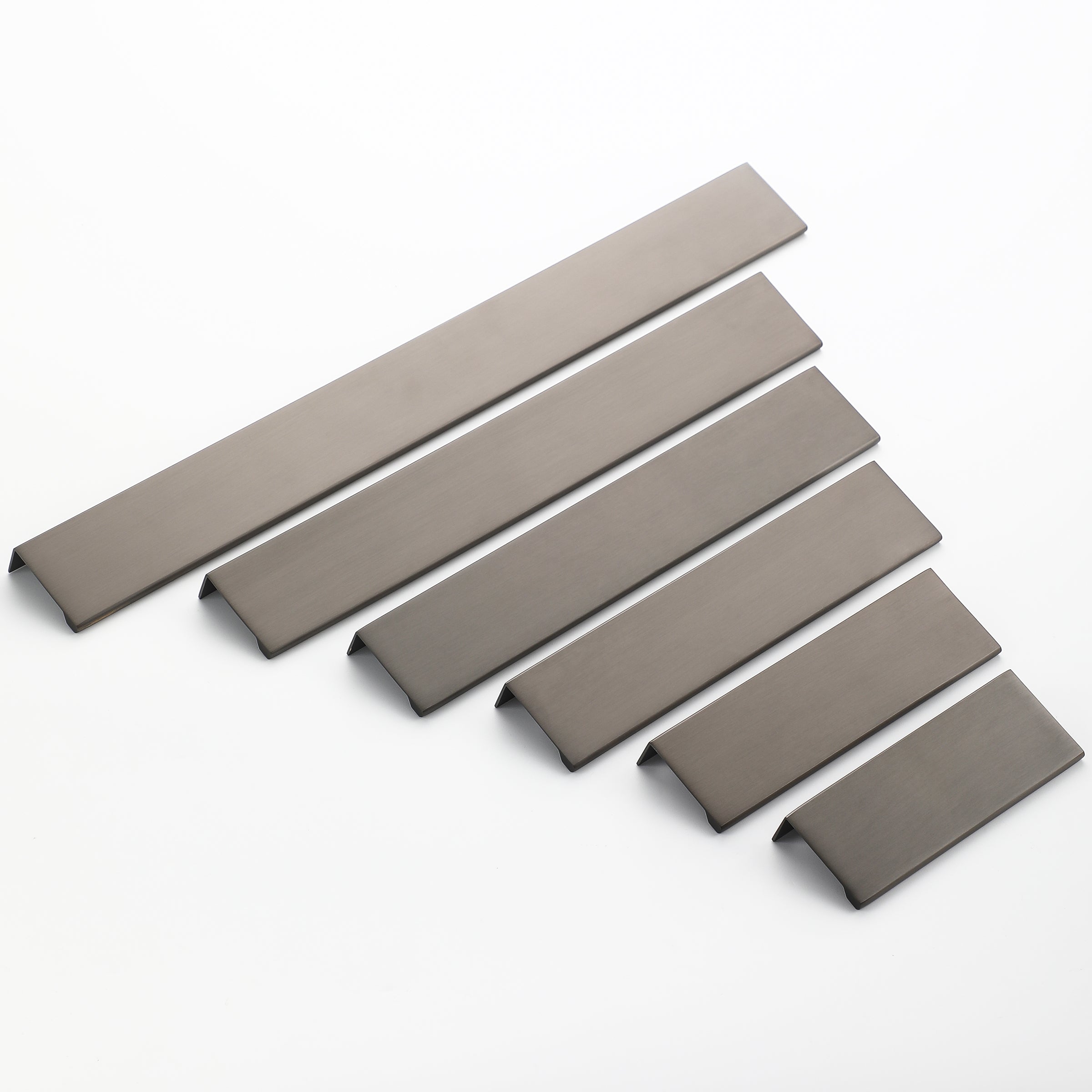 Simply Edge Pulls