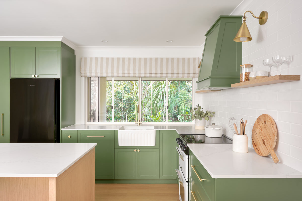 Choosing cabinet knobs